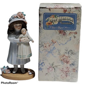 JAN HAGARA 5 1/2" ROMANTIC VICTORIANA FIGURINE "TIFFANY" WITH BOX NUMBER 3745